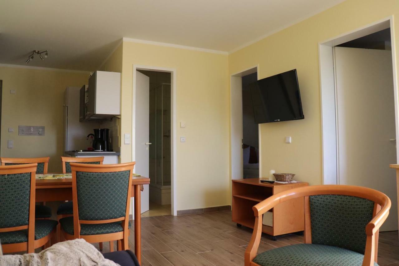 Loui'S Fewo Wiek Wiek auf Rügen Esterno foto